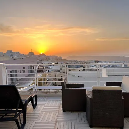 Luxury 3br In With Panoramic Views Apartmán *