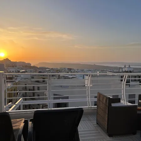 Luxury 3br In With Panoramic Views * 梅利哈
